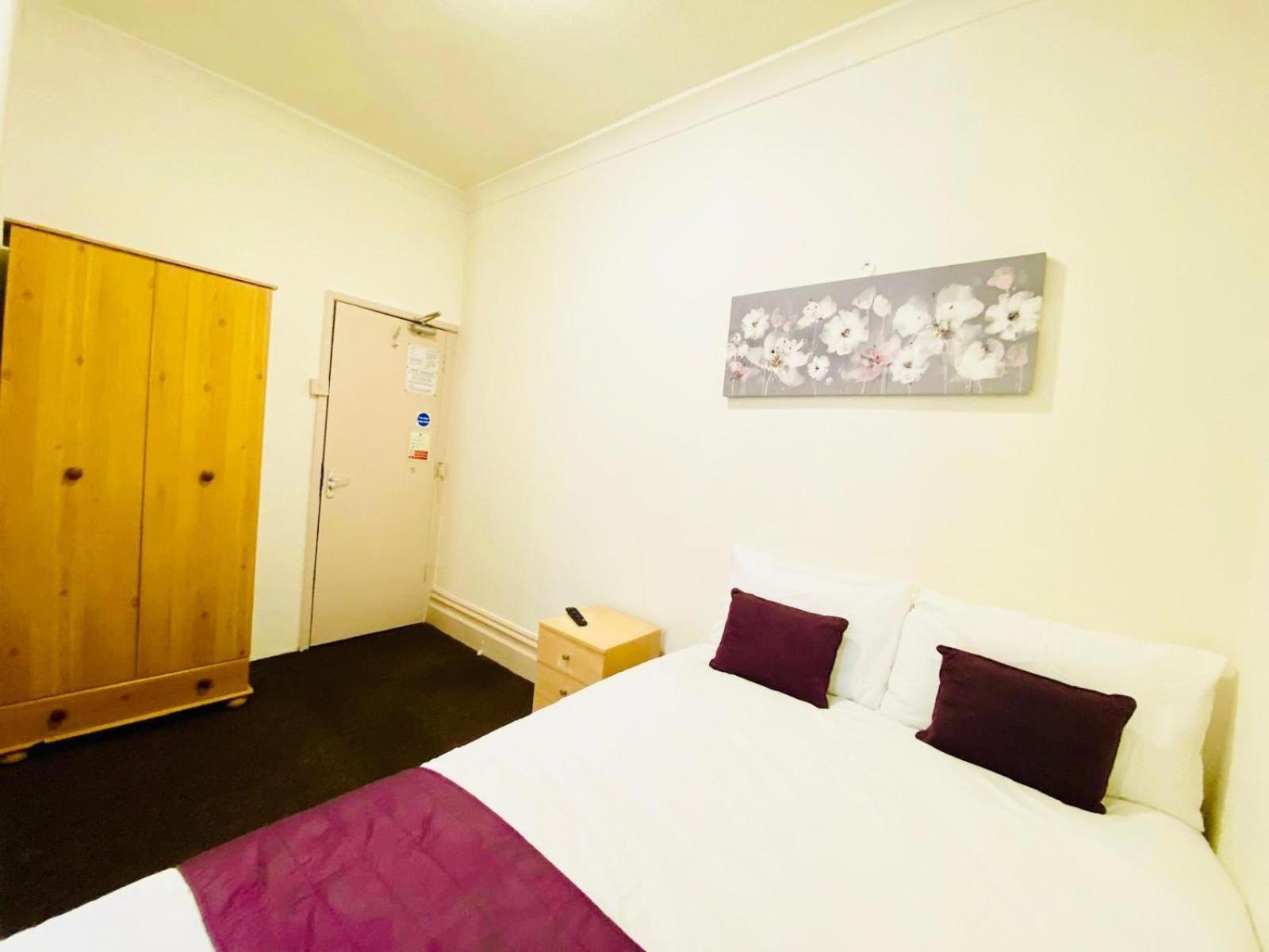 Beach Blackpool Hotel - Great Location, Comfortable Beds Dış mekan fotoğraf